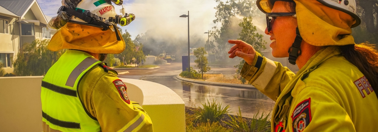 Fire fighters managing a fire in Dunsborough